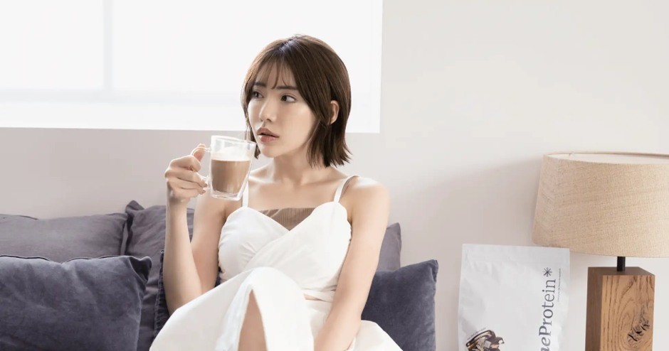 eimi-fukada2-1780647381.jpg