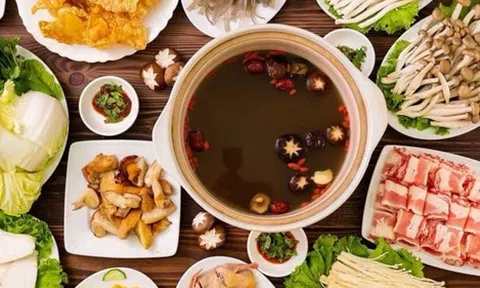 Tiệc Tất Niên Trọn Vẹn Cảm Xúc Tại Lẩu Nấm Gia Khánh - Không Gian Gắn Kết, Tinh Hoa Từ Thiên Nhiên