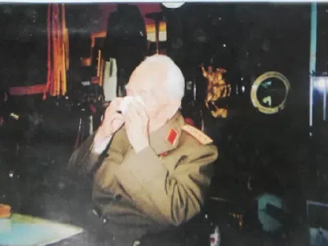 Nhà báo Vương Xuân Nguyên chia sẻ một vài câu chuyện cảm động về tình cảm của Đại tướng Võ Nguyên Giáp với thương binh, liệt sĩ