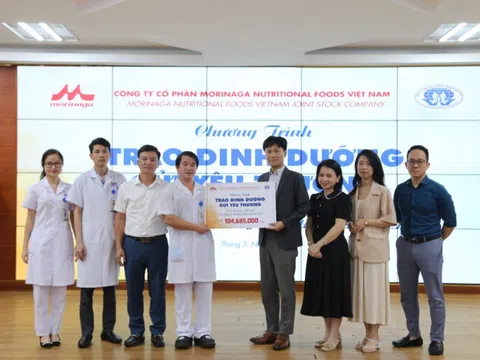 Morinaga Nutritional Foods Việt Nam tặng quà người bệnh đang điều trị tại Bệnh viện đa khoa tỉnh Phú Thọ