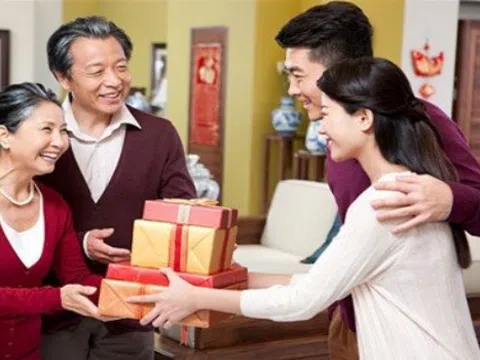 Gợi ý những món quà biếu Tết xu hướng 2023 cho Tết trọn vẹn hơn