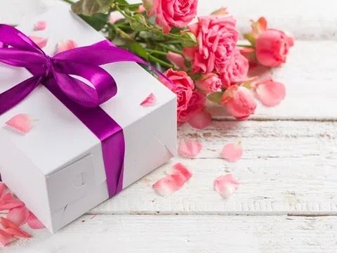 Món quà 8/3 nào khiến mẹ vui nhất?