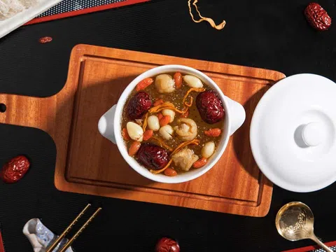 Nên dùng Tổ Yến sào NÓNG hay LẠNH? Cách bảo quản Yến đã chưng?