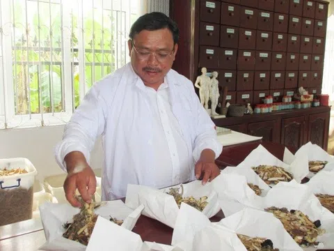 Bác sĩ, lương y Nguyễn Phú Lâm – người đem lại “tiếng cười trẻ thơ” cho những cặp vợ chồng vô sinh, hiếm muộn