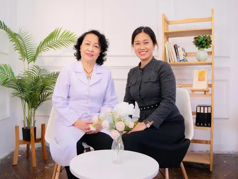 Lê Hương – CEO nối duyên nhãn hàng cùng chuyên gia trong truyền thông dược mỹ phẩm